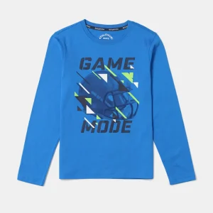 Crew Neck T-Shirt – Classic round neck, most common, suits all body types.